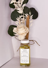 Load image into Gallery viewer, Floral Reed Diffuser

